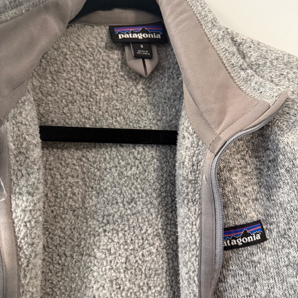 Women’s Patagonia Better Sweater Jacket - Small - Picture 4 of 9